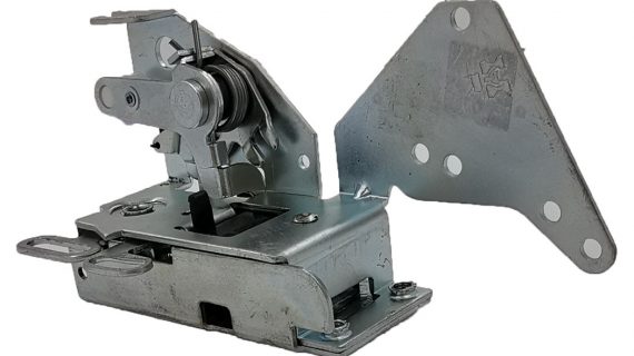 1867655 DOOR LOCK; RH