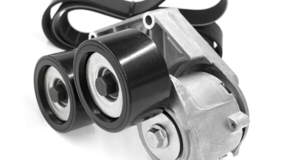 1896760, 1856140-cng Belt Tensioner+V-Belt9PK